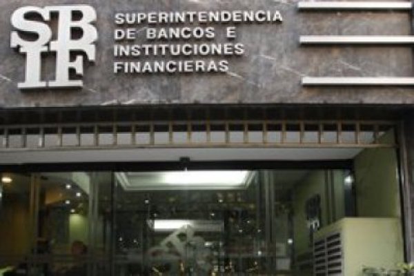 Deuda representativa de los chilenos sube 7,3% según informe de la Super de Bancos
