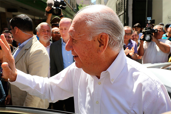 Expresidente Ricardo Lagos felicita a Sebastián Piñera y le ofrece colaboración