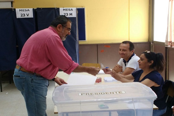 El llamado de Andrónico Luksic para asistir a votar