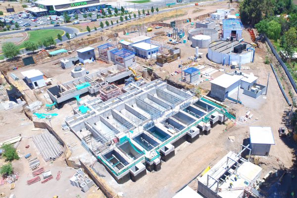 Aguas Andinas supera 75% en complejo para reforzar abastecimiento en zona norte de Santiago