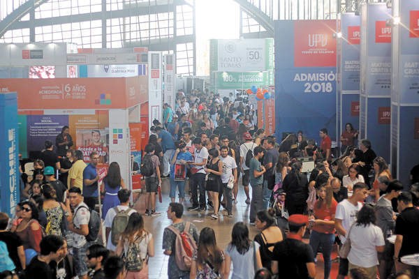 ¿Cuánto ganan y de qué universidades egresan los abogados juniormejor pagados del mercado?