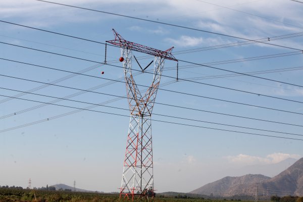 Brookfield cierra venta de 27,8% de Transelec por US$ 1.300 millones