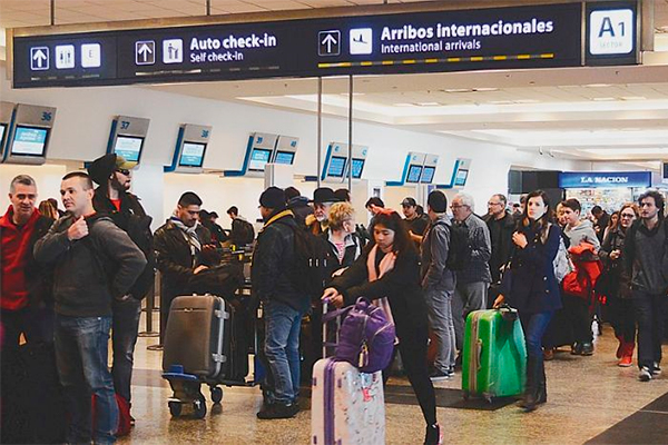 <p>Buenos Aires suma un tercer aeropuerto</p>