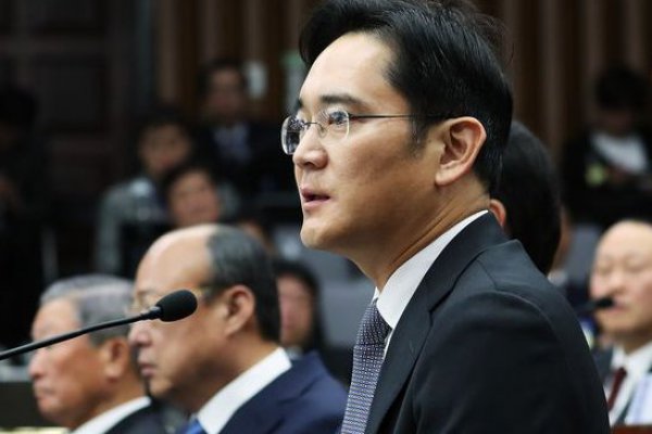 Fiscalía surcoreana pide 12 años de cárcel para el heredero de Samsung