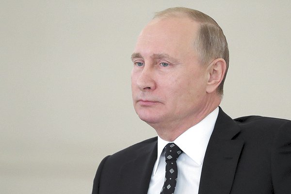 Putin se registra para presidenciales 2018