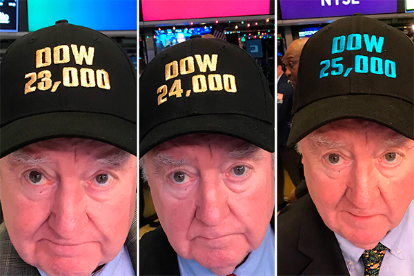 La Bolsa de Santiago cierra en máximos históricos y en Wall Street el Dow Jones rompe los 25.000 puntos