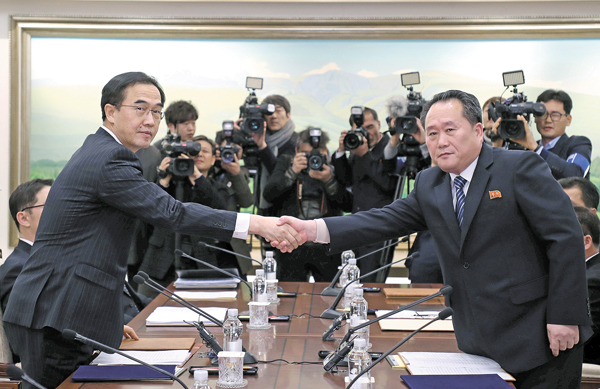 <p>Corea del Norte confirma participación en JJOO y accede a diálogo militar con Seúl</p>