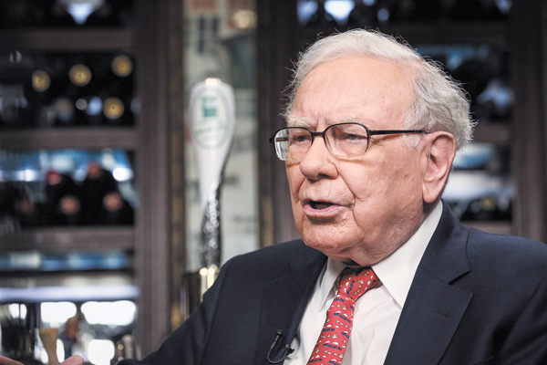 Warren Buffett promueve a dos posibles sucesores para Berkshire Hathaway