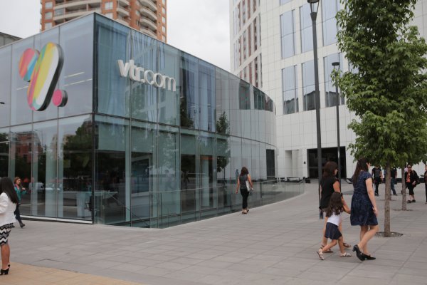Liberty reordena operaciones en la región y se alista para salir de compras: VTR toma mayor peso en Latinoamérica