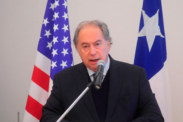 Embajador Valdés y manipulación de informes: “Es mi obligación manifestar al Banco Mundial la alarma y desazón que esto ha generado en Chile"