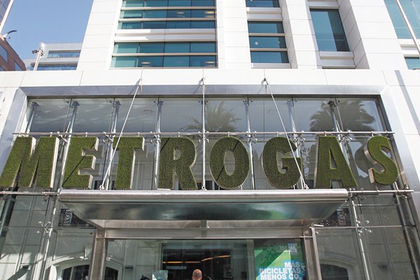 TDLC alerta por participación de Copec en Metrogas: puede afectar la competencia