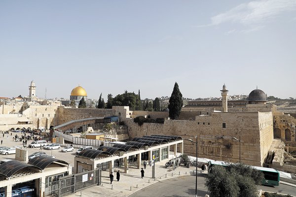 Washington trasladará la embajada a Jerusalén a fines de 2019 y la UE respalda a Palestina