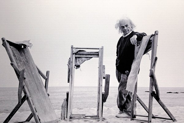 El adiós al antipoeta chileno: muere Nicanor Parra