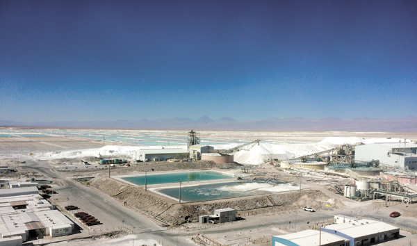 Rio Tinto ​vuelve a la carga por 32% de SQM y se suman inversionistas chilenos de alto patrimonio