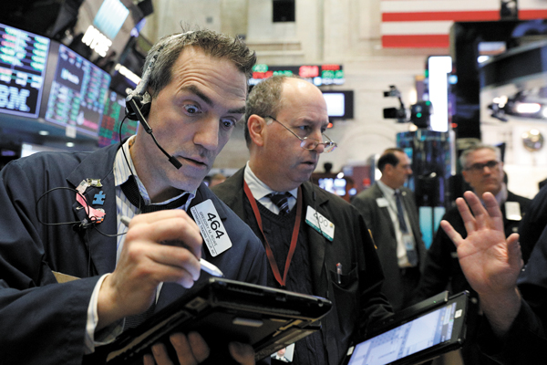 EEUU vive su peor jornada bursátil desde 2011 y lidera caída global de las bolsas