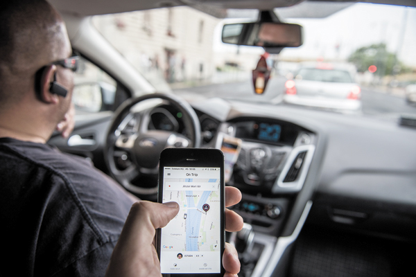 Uber admite que debió revelar violación de datos