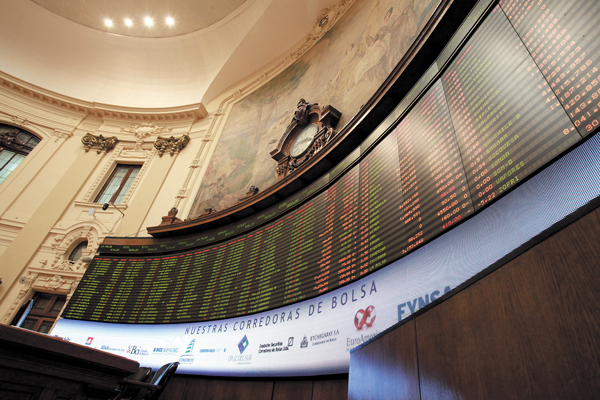 Montos transados se duplican este año en escenario de alta volatilidad