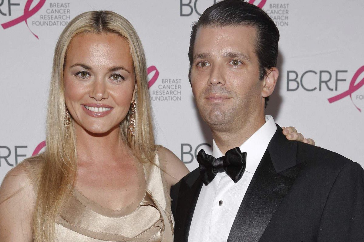 <p>Nuera de Trump es hospitalizada tras abrir sobre con sustancia sospechosa</p>