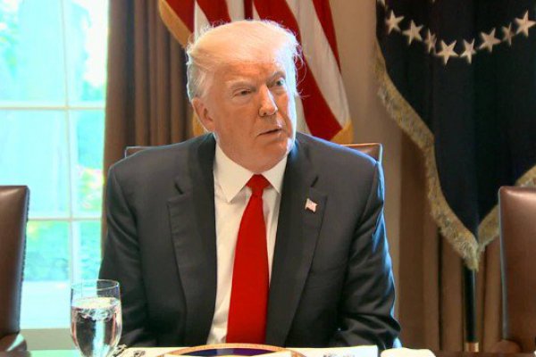 Nuevo paso de Trump en una guerra comercial: evalúa aranceles al acero y aluminio