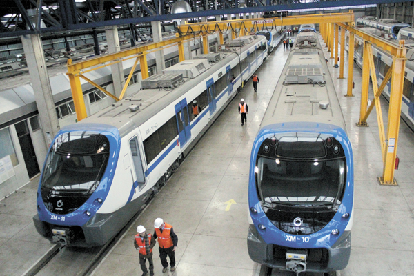 <p>Tren rápido suma otro detractor: Consorcio que ya había presentado proyecto llega a Contraloría y acusa “irregularidades”</p>