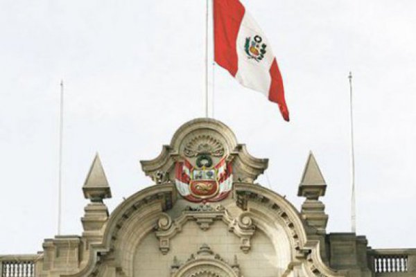 Economía peruana crece 1,32% en diciembre apoyada en sector minero
