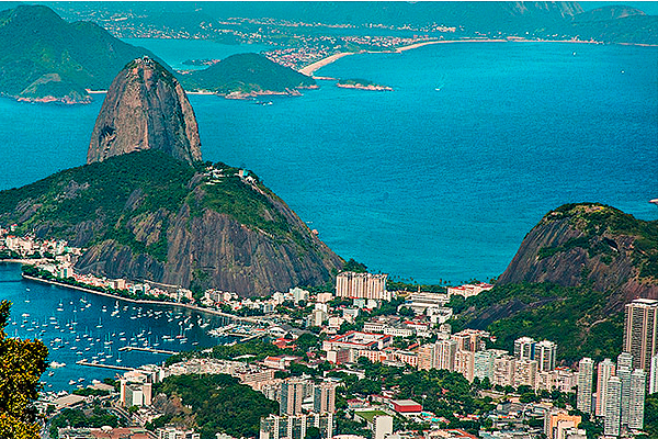 Brasil sale de la profunda recesión y PIB se expande 1% en 2017