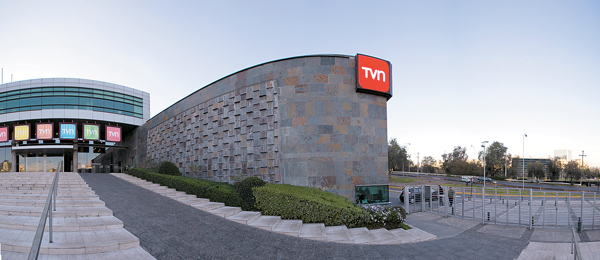 Tribunal Constitucional aprueba capitalización de TVN y gobierno de Piñera alista cirugía