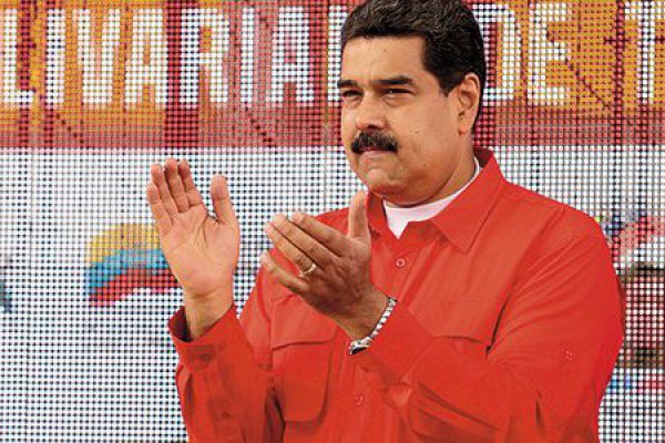 Maduro sube 58% el sueldo mínimo y lo ubica en unos US$ 11