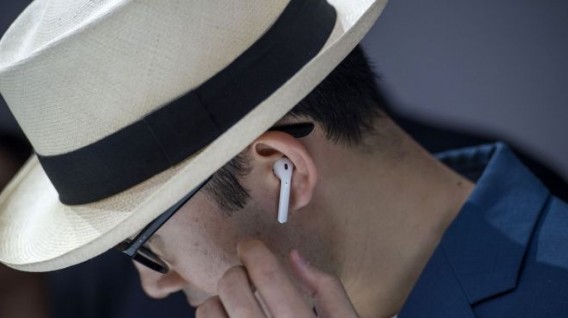 El trabajo en los auriculares de Apple ha sido intermitente durante el último año. (Foto: Bloomberg)
