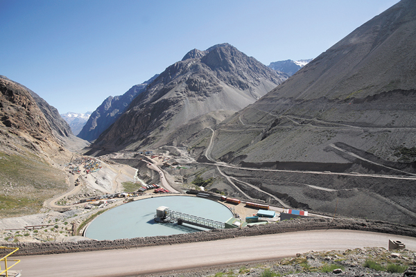 Minsal pide medidas de mitigación adicional a proyecto de Codelco Andina