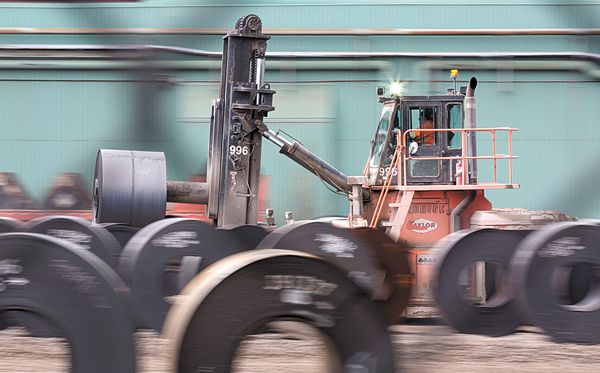 UBS ve impacto en commodities por posible guerra comercial