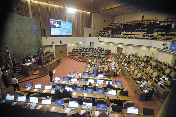 La movida de la derecha para frenar acuerdo NM-FA para liderar la Cámara