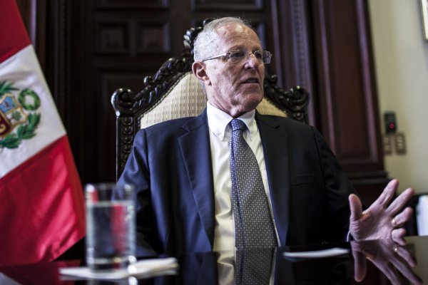 Perú aprueba ley para evitar que investigaciones de corrupción paralicen a la construcción