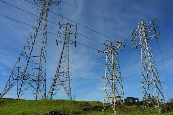 Déficit en transmisión eléctrica se traslada a la zona sur del país