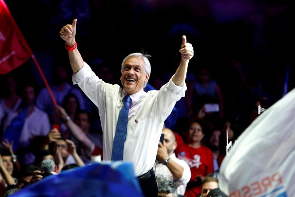 Piñera en entrevista a diario El País: "Mi gobierno tiene la misión de recuperar en Chile la unidad y la confianza"