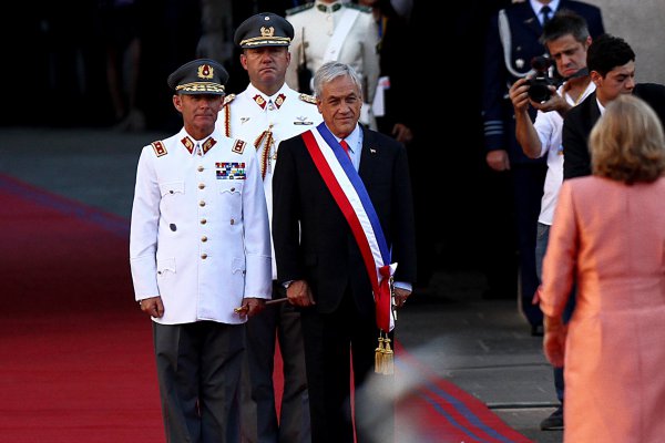 <p>Tras anunciar sus primera medidas enfocadas en la infancia, Piñera arriba a La Moneda</p>