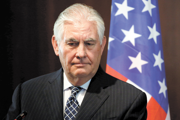 Reestructuración en la Casa Blanca: Trump despide a secretario de Estado y lo reemplaza con jefe de la CIA