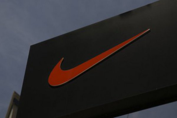 Presidente de Nike renuncia en medio de investigación por conductas impropias