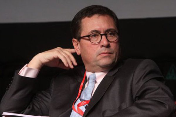 Filial de Quiñenco creará oficina en Londres para desarrollo de negocios internacionales