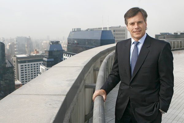 Última junta de accionistas de BBVA Chile: la despedida de Manuel Olivares