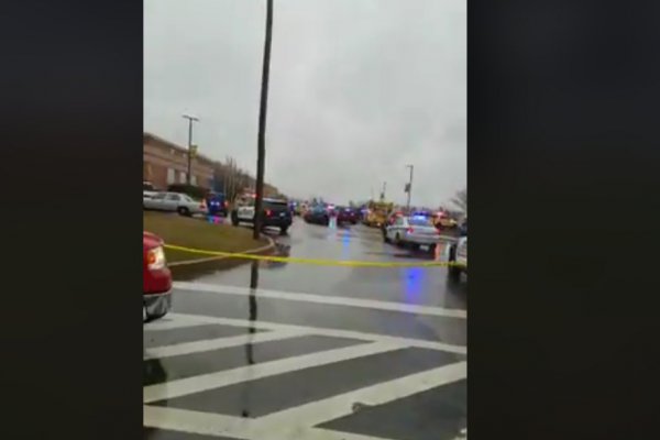 Imágenes | Tiroteo deja "varios heridos" en una escuela de Maryland en EE.UU.