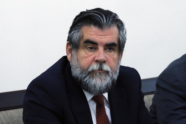 Ubilla apunta a exdirector de Extranjería por aumento de inmigrantes