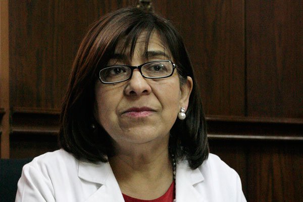 El debut de Rosa Oyarce: fiscalizó y abrió sumario contra Aguas Andinas