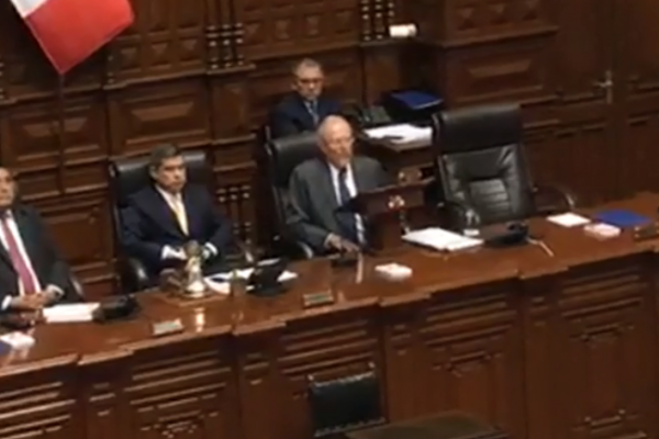 Se agudiza crisis política en Perú: Oposición ya tendría los votos para sacar a PPK del poder