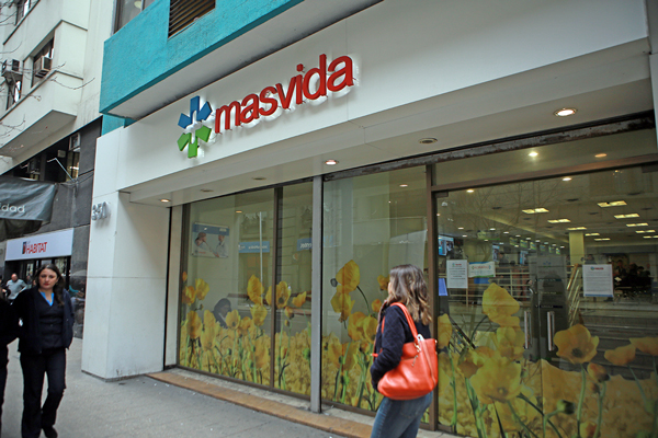 FASA gana arbitraje a ex Masvida y complica acuerdo con acreedores