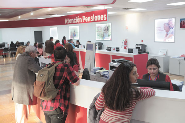 Partícipes de APV en fondos mutuos saltan casi 43%