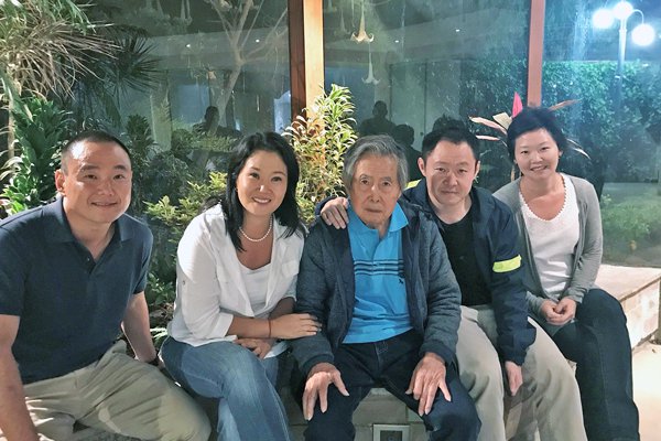 La disputa familiar de los Fujimori remece a la elite política en Perú