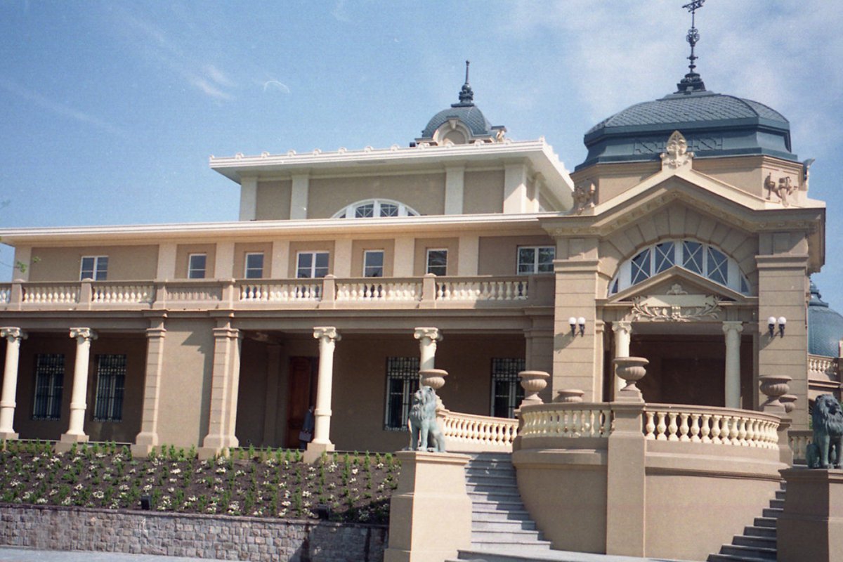 <p>Dueños de Palacio Riesco recurren a la Corte Suprema para impugnar Autopista Vespucio Oriente</p>