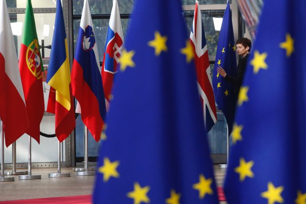 <p>Confianza económica en la eurozona anota tercer mes consecutivo de bajas</p>