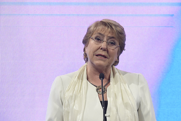 Lucro: Bachelet reacciona a fallo adverso del TC y presidentes del Senado y la Cámara llaman al gobierno a reformarlo